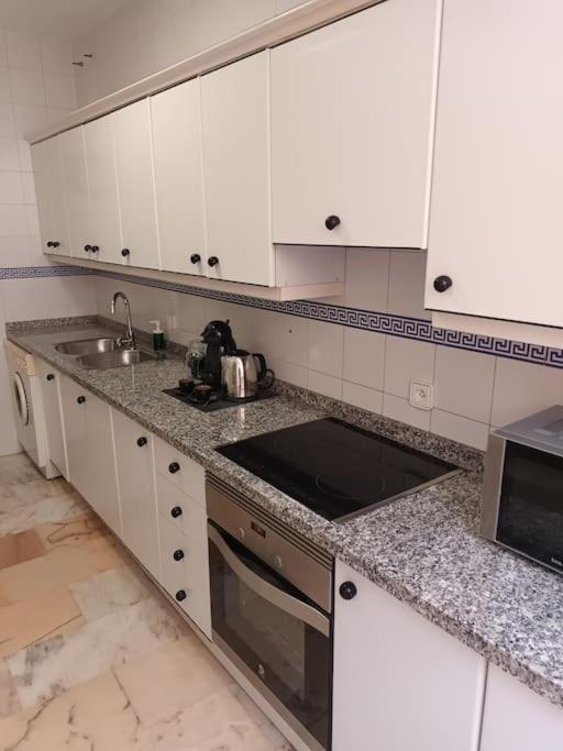 Apartamento Puerta Real Sevilla Kültér fotó