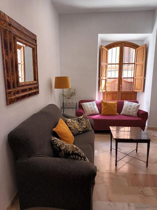 Apartamento Puerta Real Sevilla Kültér fotó