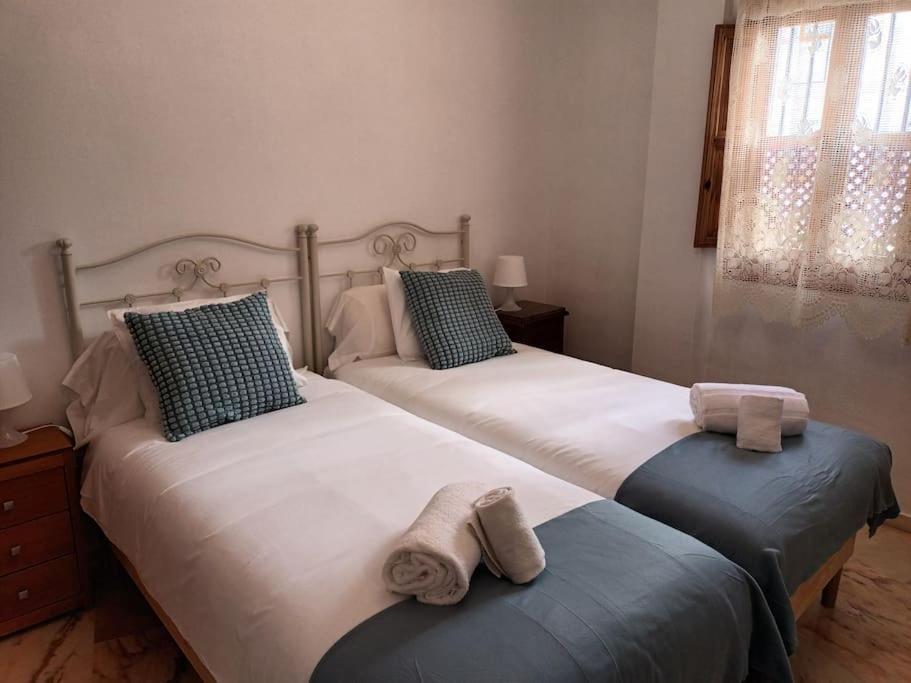 Apartamento Puerta Real Sevilla Kültér fotó