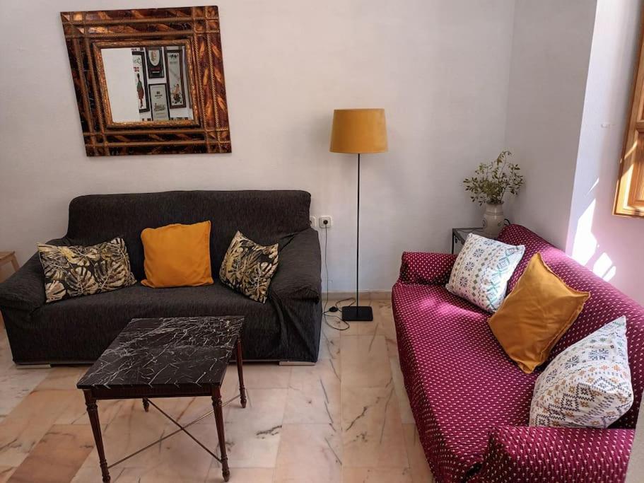 Apartamento Puerta Real Sevilla Kültér fotó